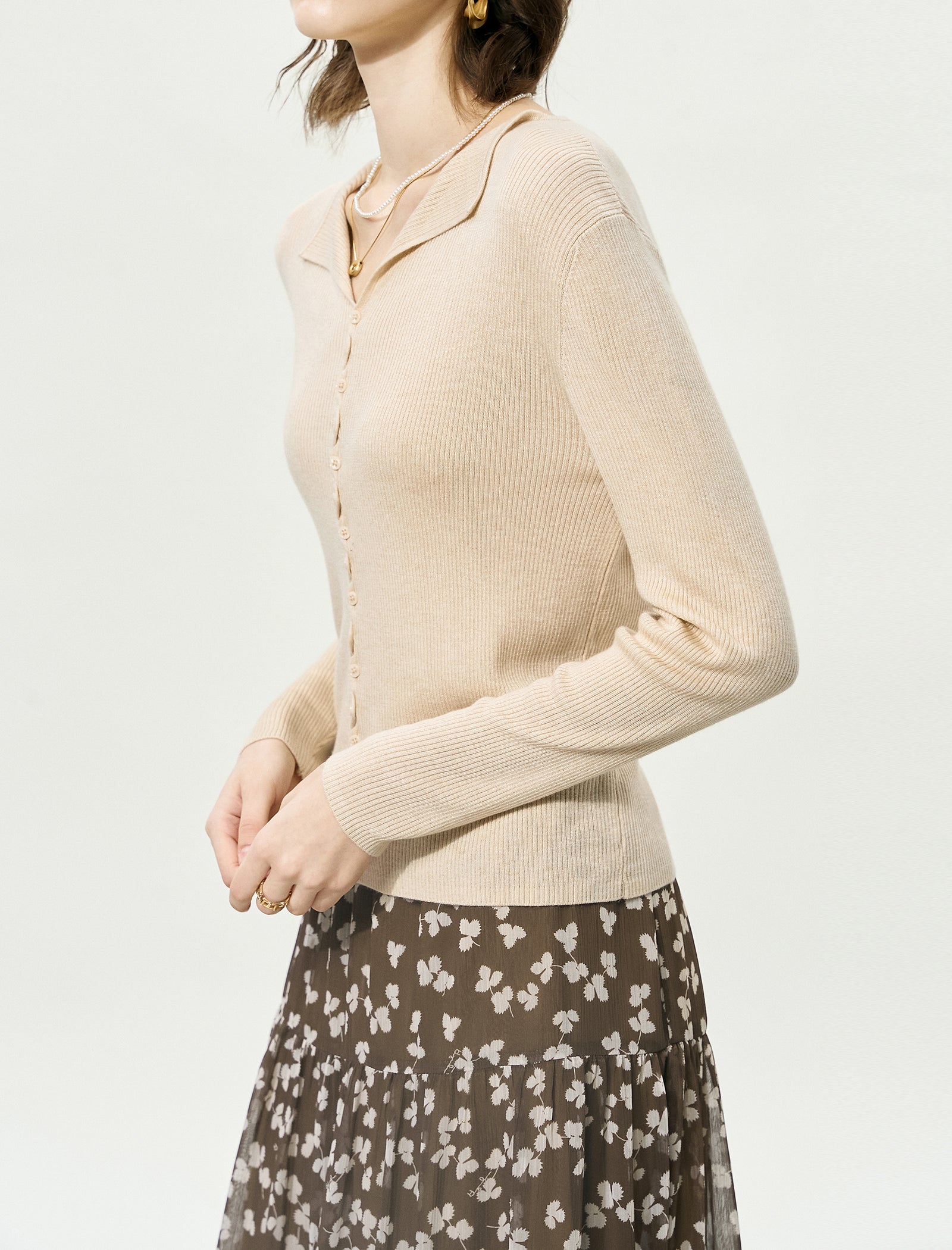 Wavy Placket Button Front Knit Cardigan